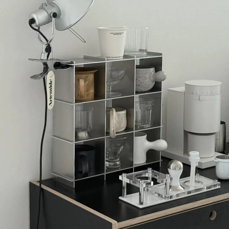Coffee Equipment Rack - Minimalistyczna półka na kubki z aluminium,