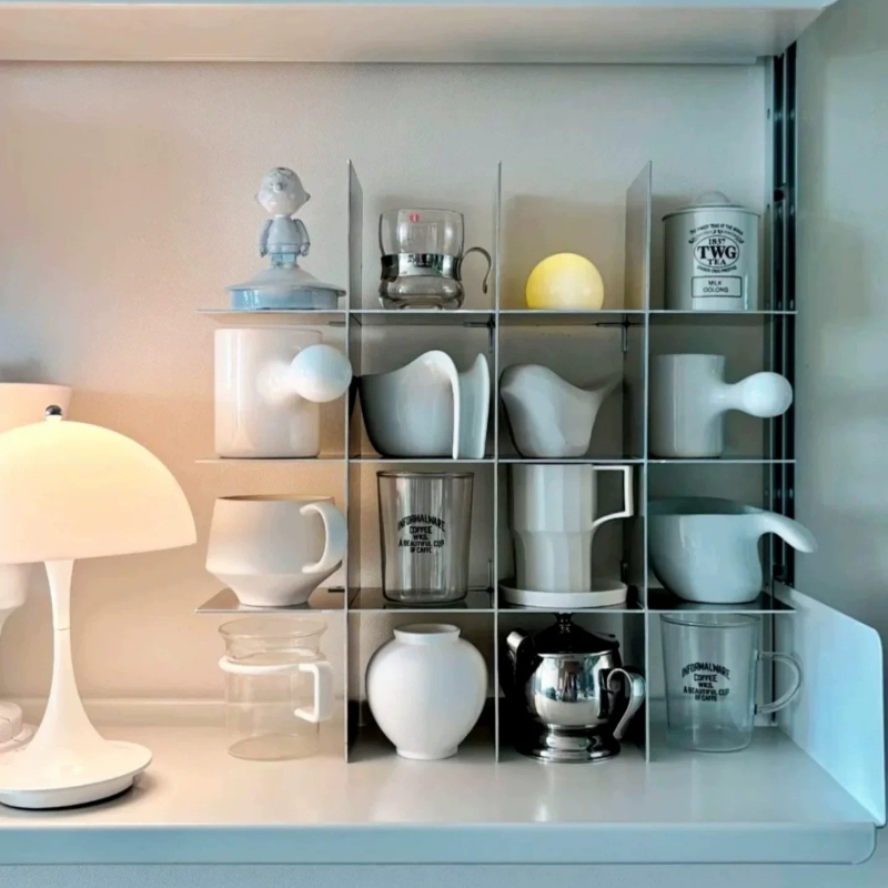 Minimalistyczna półka na kubki – Coffee Equipment Rack recenzja i cena